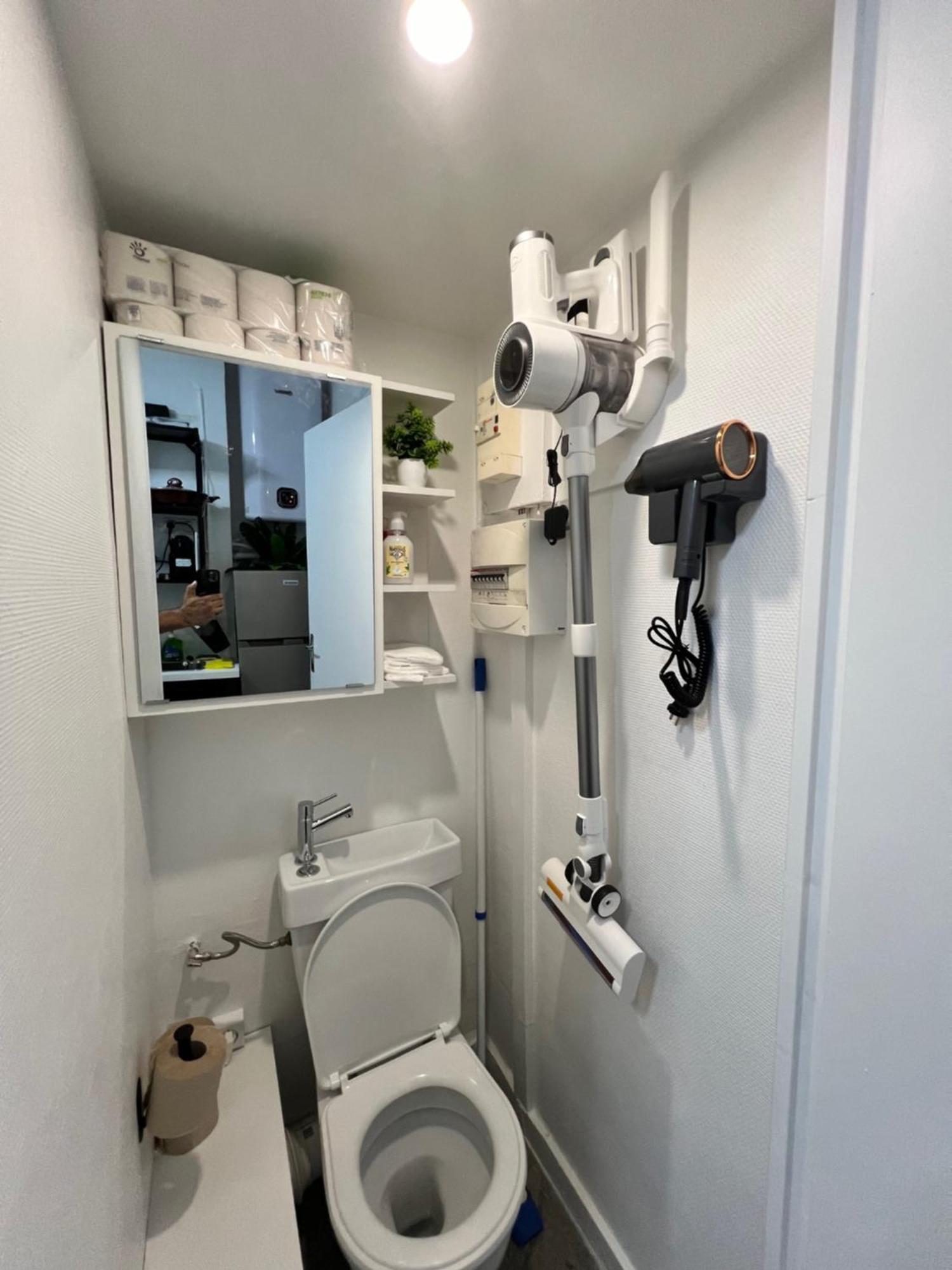 Paris Bastille Bercy Gare De Lyon Chambre Climatisee 9M2 Ideal 1 Pers ,Max 2 Pers Exteriör bild